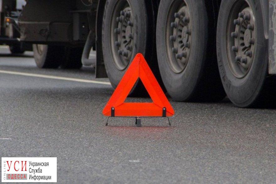 Одессит за рулем фуры погиб в ДТП в Херсонской области «фото»