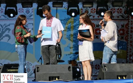 Массовый диктант по украинскому: победитель тот же (фото) «фото»