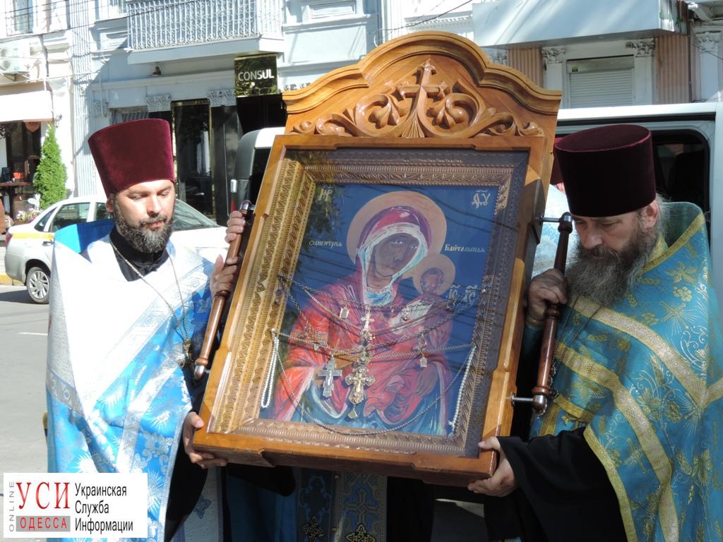 Православная делегация вывезла известную икону из Одесской области в аннексированный Крым «фото»