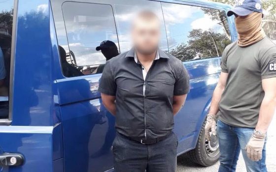 В Лиманском районе задержали прокурора-взяточника (фото) usionline.com В Лиманском районе задержали прокурора-взяточника (фото) «фото»