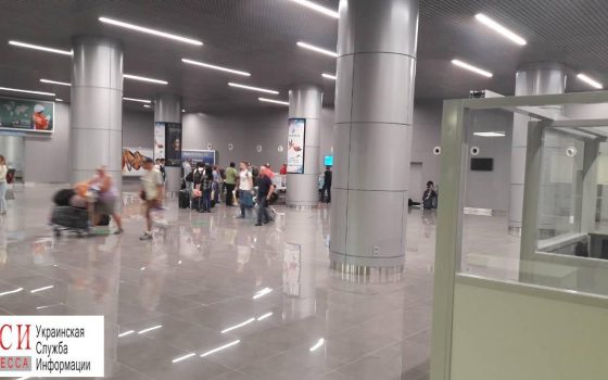 Новый терминал аэропорта “Одесса” начал принимать пассажиров международных рейсов (фото) usionline.com Новый терминал аэропорта “Одесса” начал принимать пассажиров международных рейсов (фото) «фото»