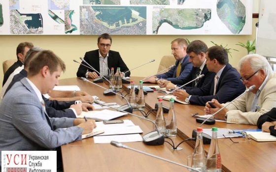 Министр инфраструктуры: требующих взятки за баластные воды инспекторов можно выбрасывать за борт «фото»