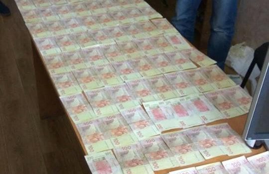В Одессе задержали начальника госинспекции по энергетике на взятке в 10 тысяч (фото) «фото»