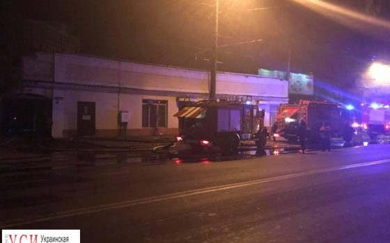 Ночью на Молдаванке в жилом доме cгорели несколько квартир (фото, видео) usionline.com Ночью на Молдаванке в жилом доме cгорели несколько квартир (фото, видео) «фото»