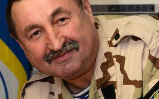 Один из организаторов “Антимайдана” в Одессе за 500 гривен раздает землю в Фонтанке участникам АТО (фото, документ) usionline.com Один из организаторов “Антимайдана” в Одессе за 500 гривен раздает землю в Фонтанке участникам АТО (фото, документ) «фото»