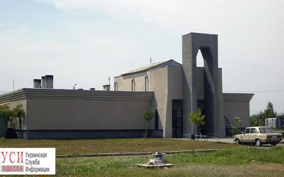 В Одессе собираются торговать продуктами на кладбищах и в крематориях «фото»