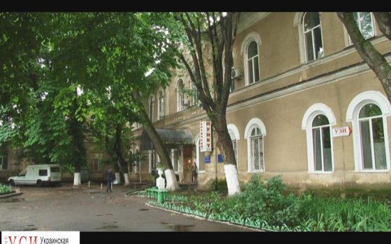 Труханов отдает в аренду гигантское помещение в Еврейской больнице «фото»