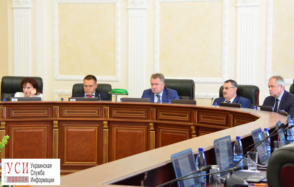 ВСП собирается бессрочно назначить двух скандальных одесских судей «фото»