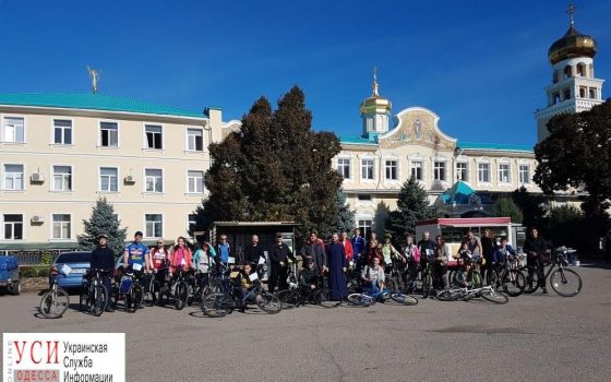 Православная молодежь и священники провели велопробег в Одессе (фото) «фото»