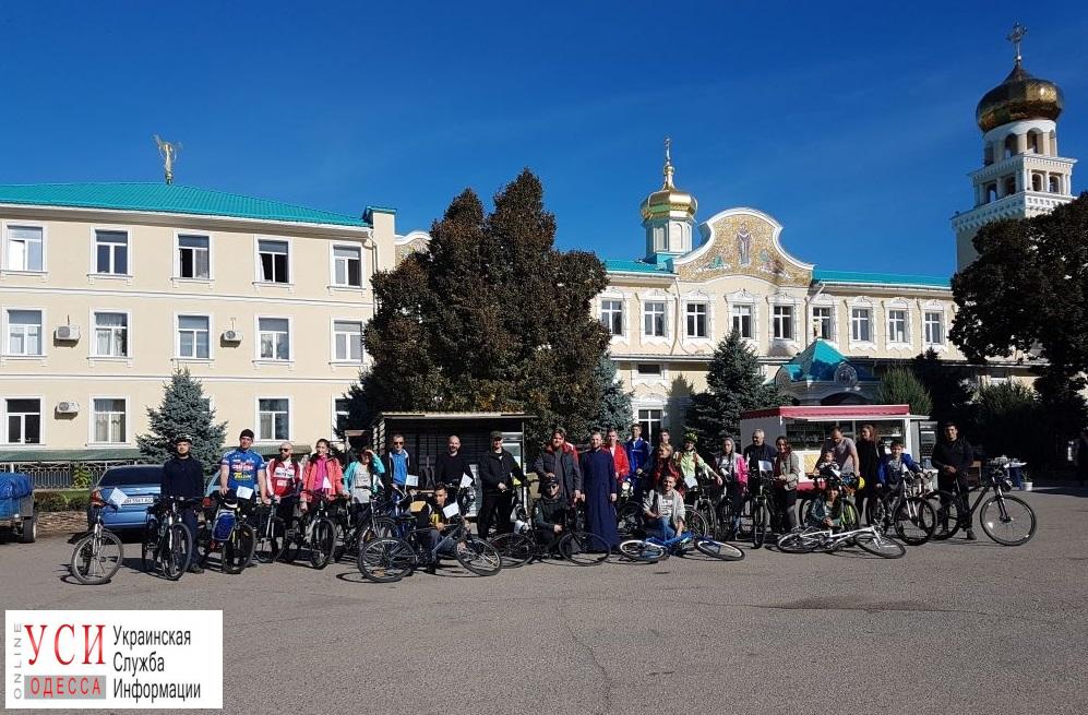 Православная молодежь и священники провели велопробег в Одессе (фото) «фото»