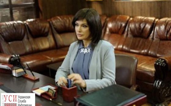 Ольга Сумская перекрасилась в брюнетку «фото»