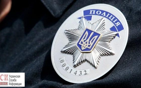 Зажимал полицейским руки стеклом и избивал: в Одессе будут судить пьяного водителя «фото»
