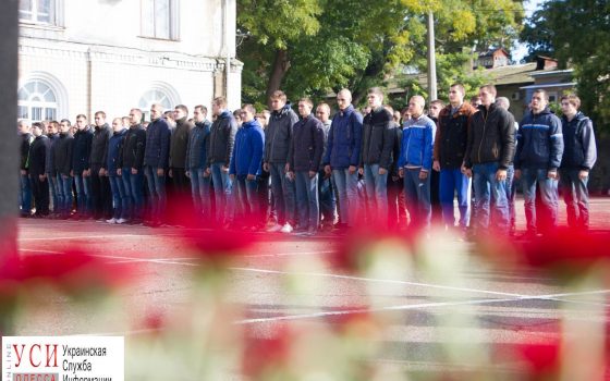 Осенний призыв: одесситы отправились на службу (фоторепортаж) «фото»