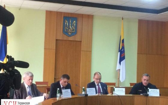 В Одессе ожидается шторм: все службы готовятся к чрезвычайным ситуациям usionline.com В Одессе ожидается шторм: все службы готовятся к чрезвычайным ситуациям «фото»