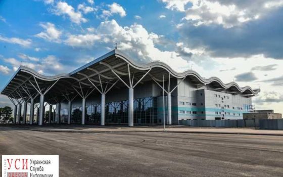 Из Одессы в Дубай без виз: Украина и ОАЭ договорились об упрощении прохождения границы «фото»