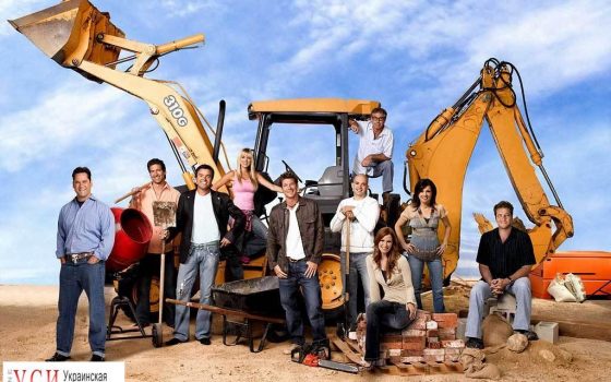 Оксана Марченко разделась и села за руль бульдозера «фото»