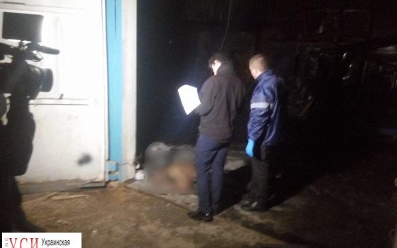 В пожаре на одесской СТО погиб рабочий (фото) «фото»