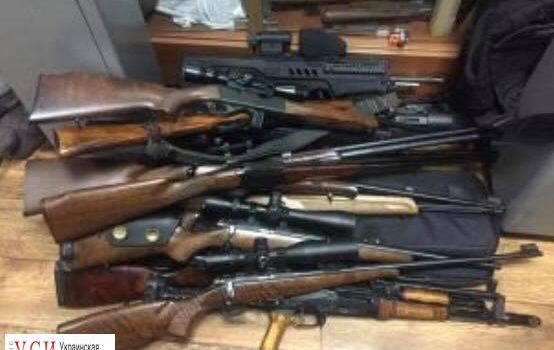 В Одессе задержали банду, торгующую огнестрельным оружием (фото) «фото»