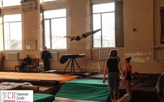 Школа спортивной гимнастики СКА рискует остаться “бездомной”: на время ремонта детей распределят по разным школам «фото»