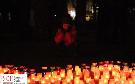 В Одессе у Дюка и на “Соборке” прошли митинги-реквиемы (фото) «фото»