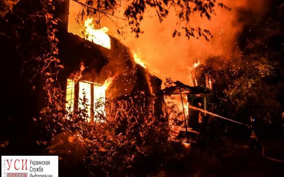 Красное зарево над “Красными зорями”: пожар, как это было (фоторепортаж) «фото»