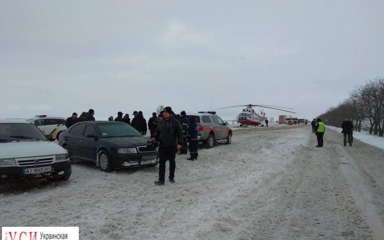 Вертолет Князева полностью заблокировал движение на трассе Одесса – Киев (фото) «фото»