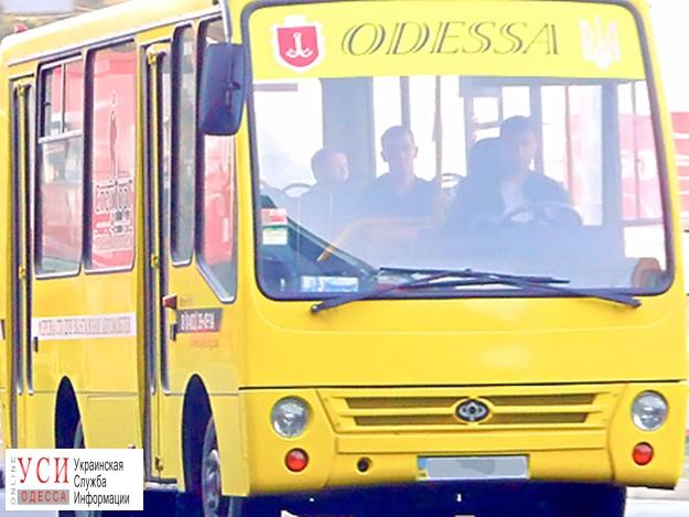 Одесские маршрутки: в компаниях не хватает трети водителей «фото»