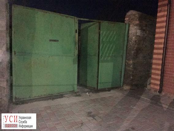 В Белгороде-Днестровском во двор частного дома бросили гранату (фото) «фото»