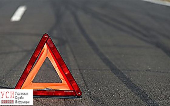 В Одессе столкнулись легковушка и грузовик: есть погибшие «фото»