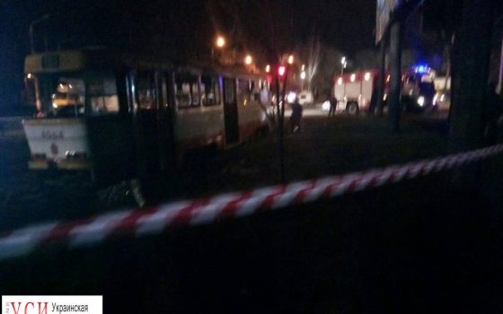 На Молодой гвардии горел трамвай: пострадали 7 человек «фото»