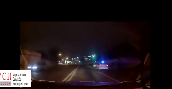 Одесса: уходя от погони наркоман без прав врезался в дерево (видео) «фото»