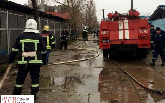 В Затоке горела база отдыха, которую не раз громили неизвестные (фото) «фото»