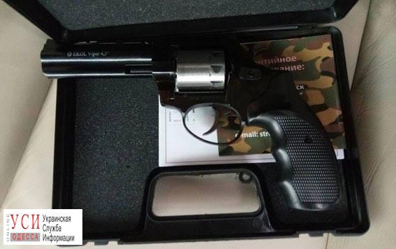 В Одессе задержали мужчину, который изготовлял и продавал револьверы (фото) «фото»