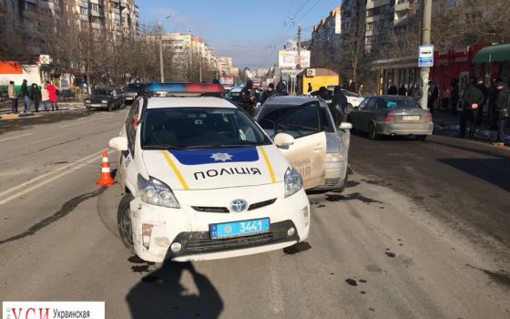 Погоня на Таирова: полицейские задержали машину, которая была в розыске (фото, видео) ОБНОВЛЕНО «фото»