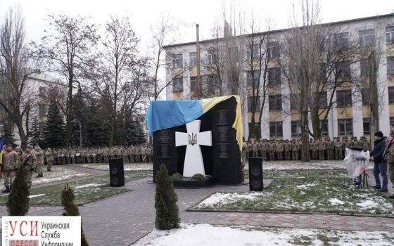 Под Одессой открыли памятник погибшим в зоне АТО воинам (фото) «фото»