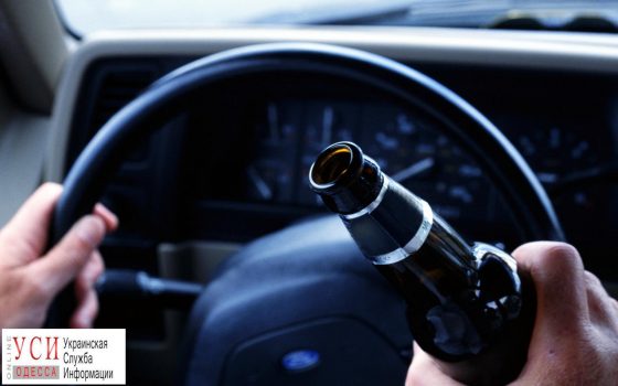 В Одессе за рулем служебного авто задержали пьяного охранника «фото»