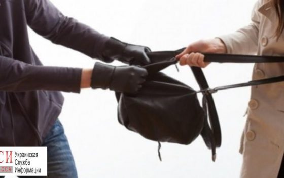 В Одессе посадили мужчину, ограбившего беременную девушку «фото»