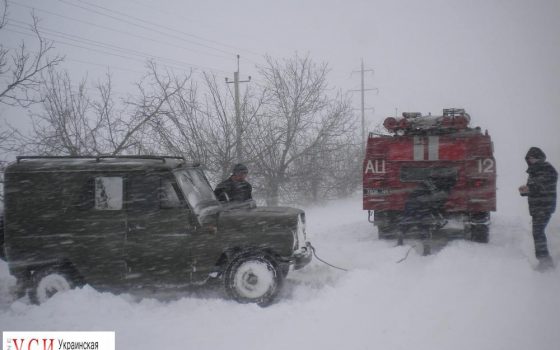 За сутки в Одесской области из снежных заносов спасли 35 человек (фото) «фото»