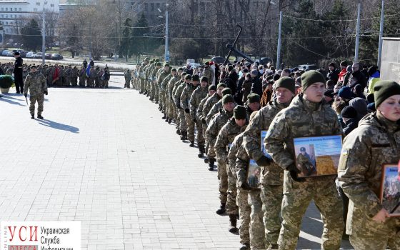По Одессе прошли маршем бойцы 28-й ОМБр (фоторепортаж) «фото»