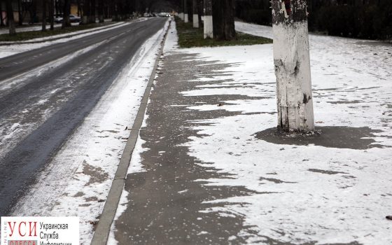 Зачтено: Одесса покрылась первым слоем снега (фото) «фото»