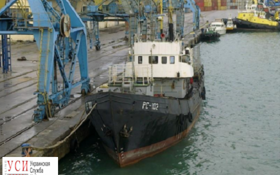 В Одессу вернулись моряки, которых без еды и воды держали в порту Албании «фото»