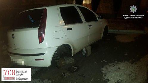 В Одессе задержали воров автомобильных колес (фото) «фото»