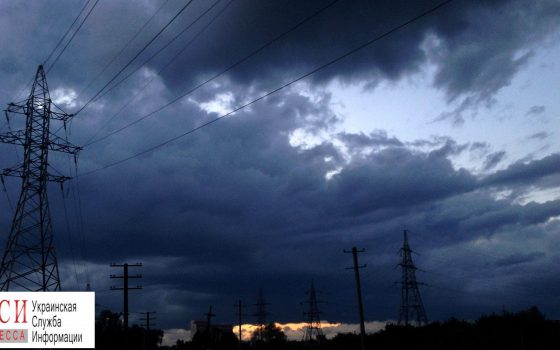 Ураганный ветер в Одесской области обесточил 5 сел «фото»