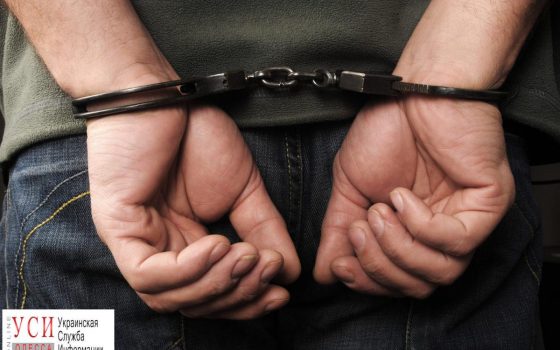 Двое грабителей, связавших хозяев квартиры в Одессе, надеялись выйти из СИЗО «фото»