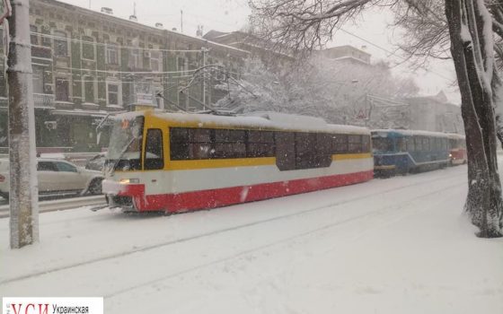 Одесский электротранспорт остановил работу из-за снегопада (фото) ОБНОВЛЕНО «фото»
