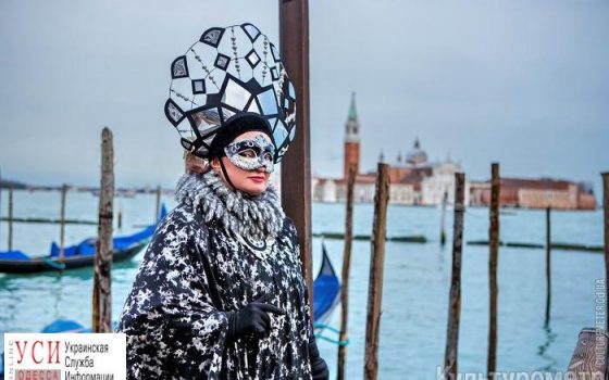 Одесситка в костюме собственного изготовления вошла в десятку лучших участниц Венецианского карнавала «фото»