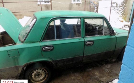Под Одессой мужчина обстрелял автомобиль своего должника (фото) «фото»