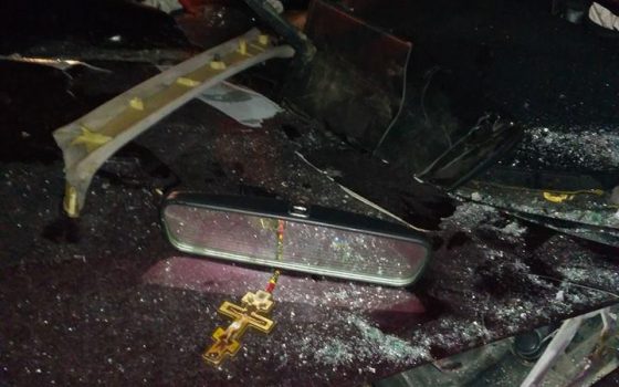 Машина разбилась вдребезги на трассе Одесса — Киев (фото) «фото»