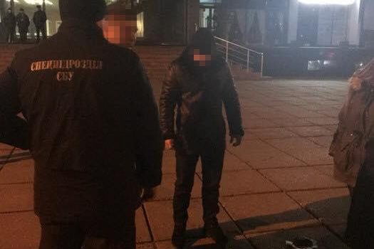 В Одессе на взятке задержали инспектора Гоструда (фото) «фото»