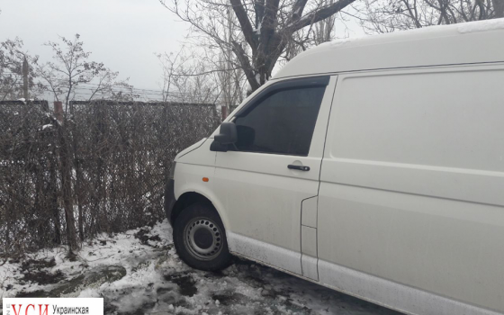 Мужчину переехал собственный автомобиль  (фото) «фото»